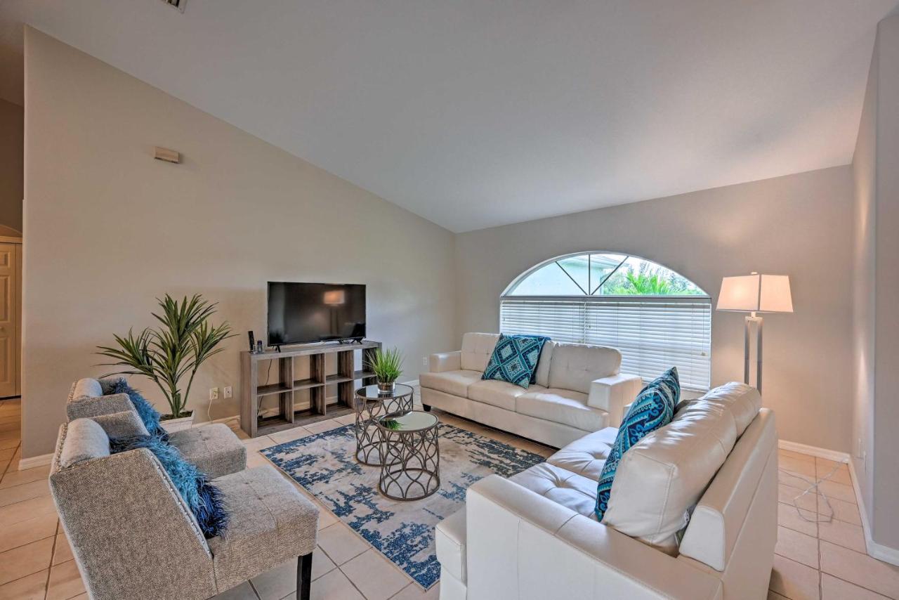 Villa Pet-Friendly Escape With Dock And Kayaks In Cabo Coral Exterior foto