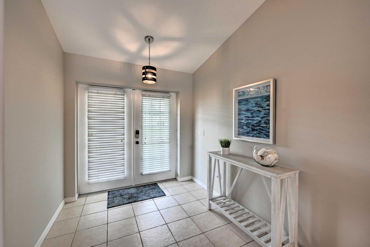 Villa Pet-Friendly Escape With Dock And Kayaks In Cabo Coral Exterior foto