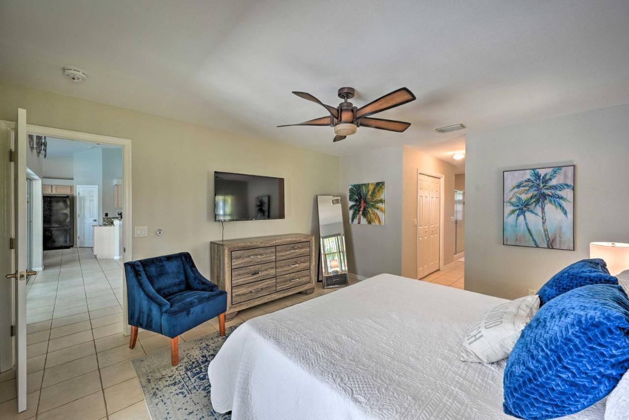 Villa Pet-Friendly Escape With Dock And Kayaks In Cabo Coral Exterior foto